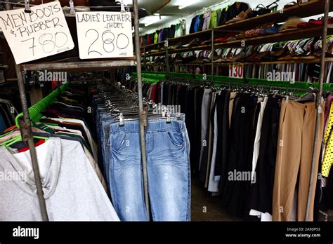 Overrun Stock CHANEL Clothes